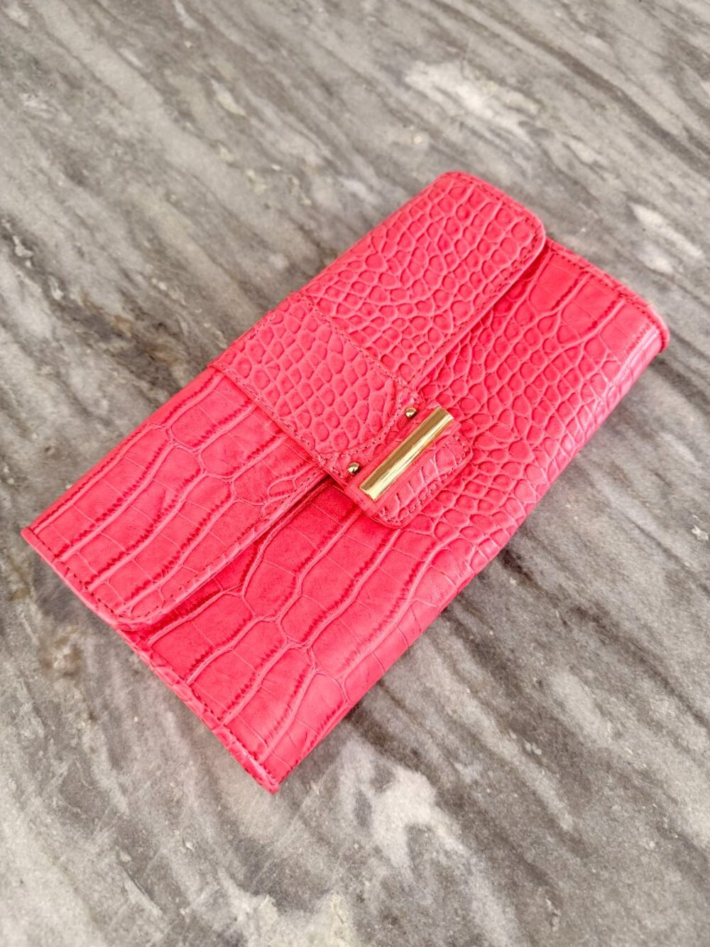 LOFT Coral Pink Croc Embossed Envelope Clutch Purse Gold Bar Accent